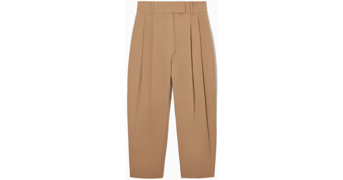 COS Cotton Pleated Barrel-leg Chinos in Beige (Natural) | Lyst