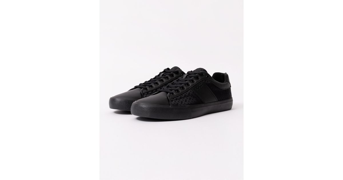 boss-Black-005-Aiden-Tenn-