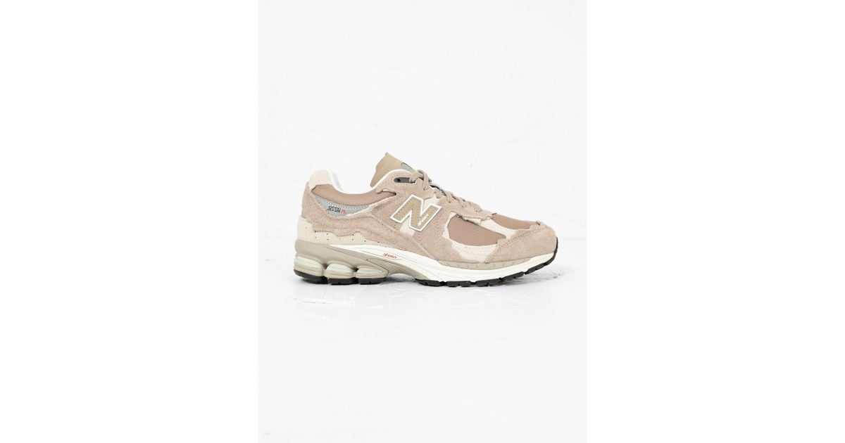 New Balance M2002rdl Trainers Driftwood & Timber Wolf in White for Men ...