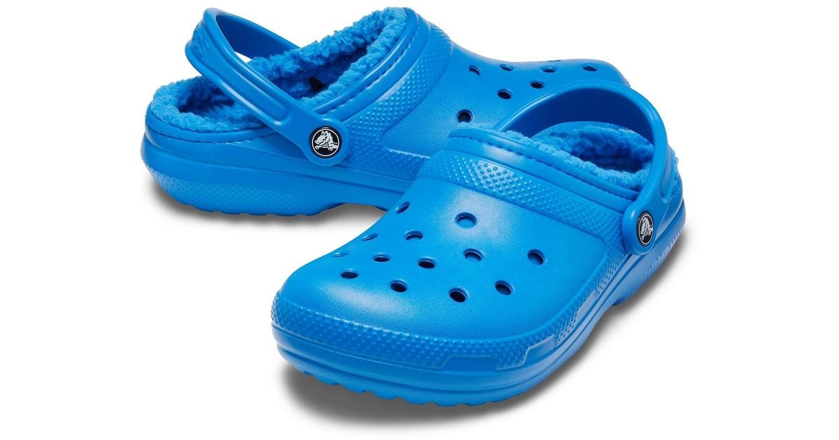 light blue fuzz lined crocs
