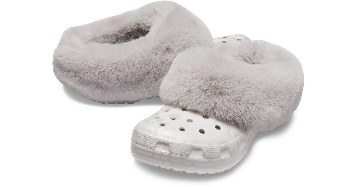 white fluffy crocs