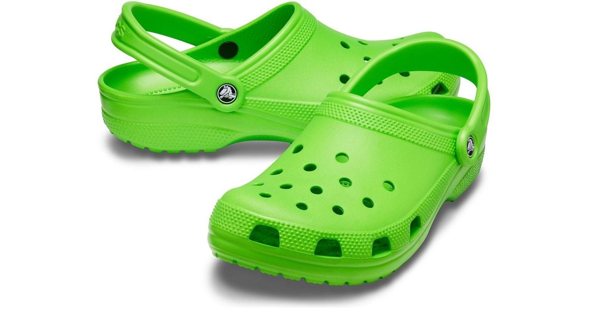 Crocs™ Classic Green Clogs | Lyst