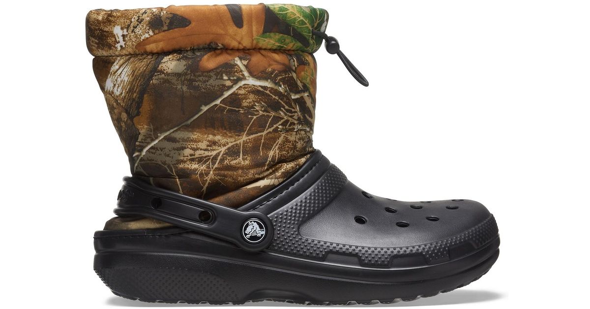 Crocs™ Classic Lined Neo Puff Realtree® Edge Boot in Black | Lyst