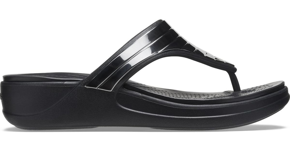 crocs monterey metallic wedge flip