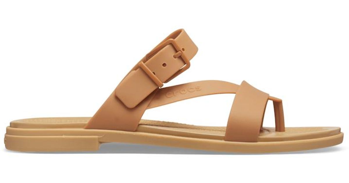 Crocsâ¢ Tulum Toe Post Sandal in Dark Gold (Metallic) | Lyst