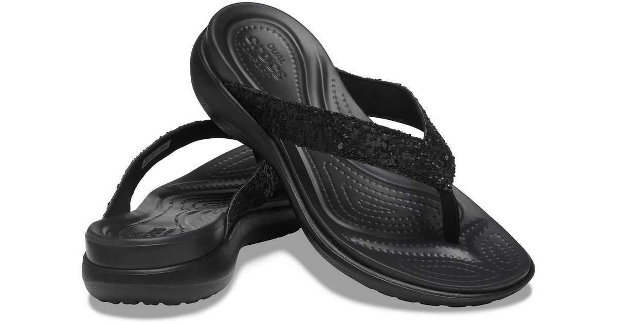capri v crocs