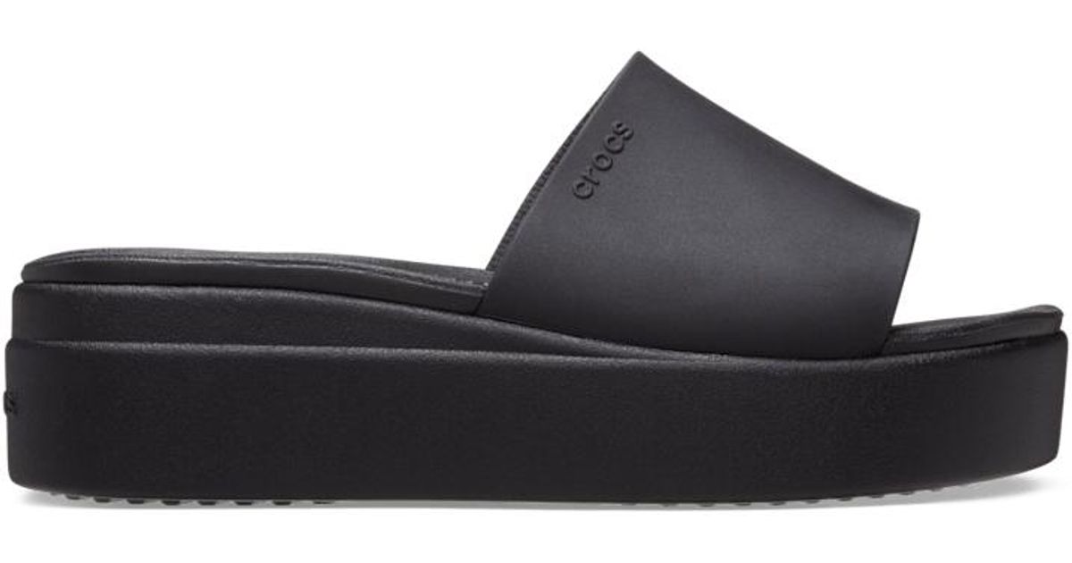 Crocs™ Brooklyn Slide in Black | Lyst