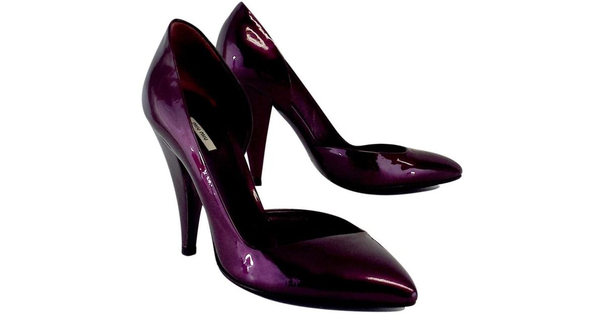 plum heels