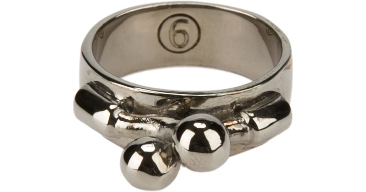 MM6 by Maison Martin Margiela Clasp Front Ring in Metallic - Lyst