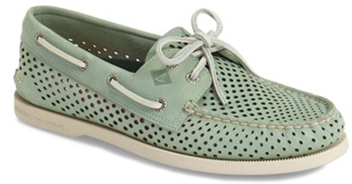 sperry perforated boat shoe mens
