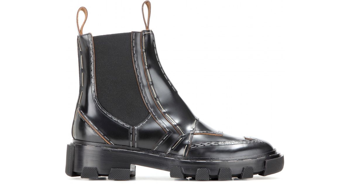 Balenciaga Leather Chelsea Boots in 
