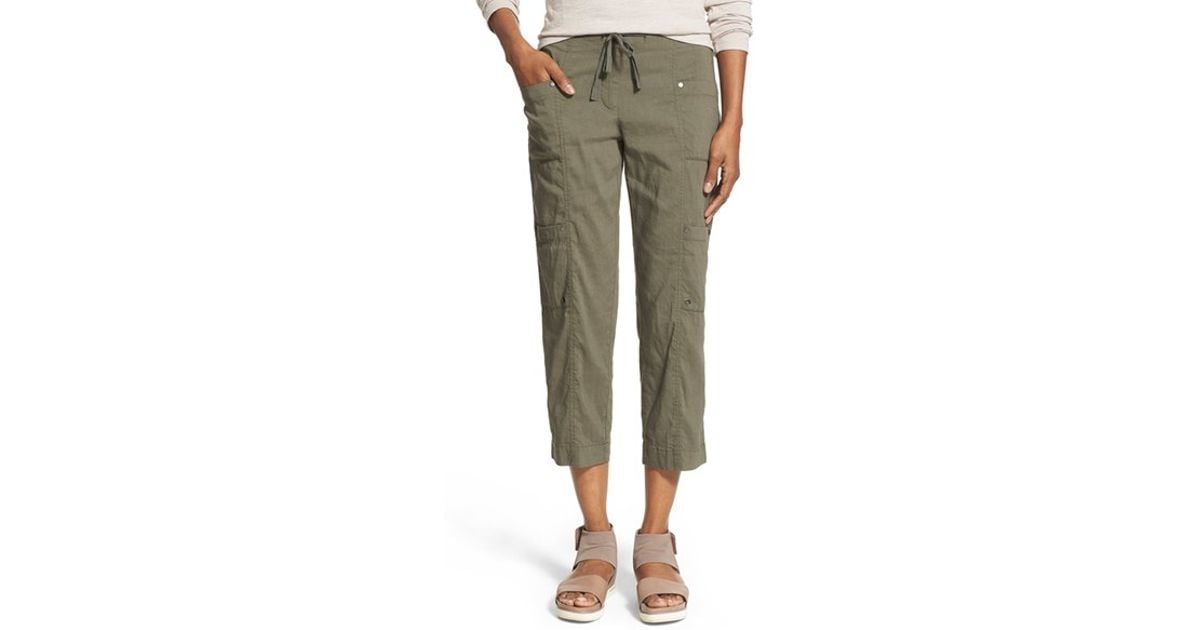 crop cargo pants