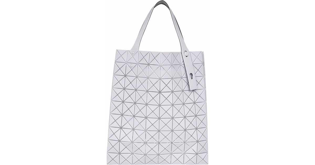 Issey Miyake 