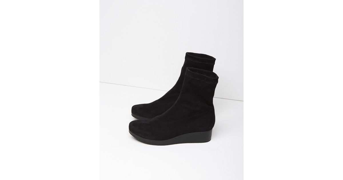 robert clergerie wedge boots