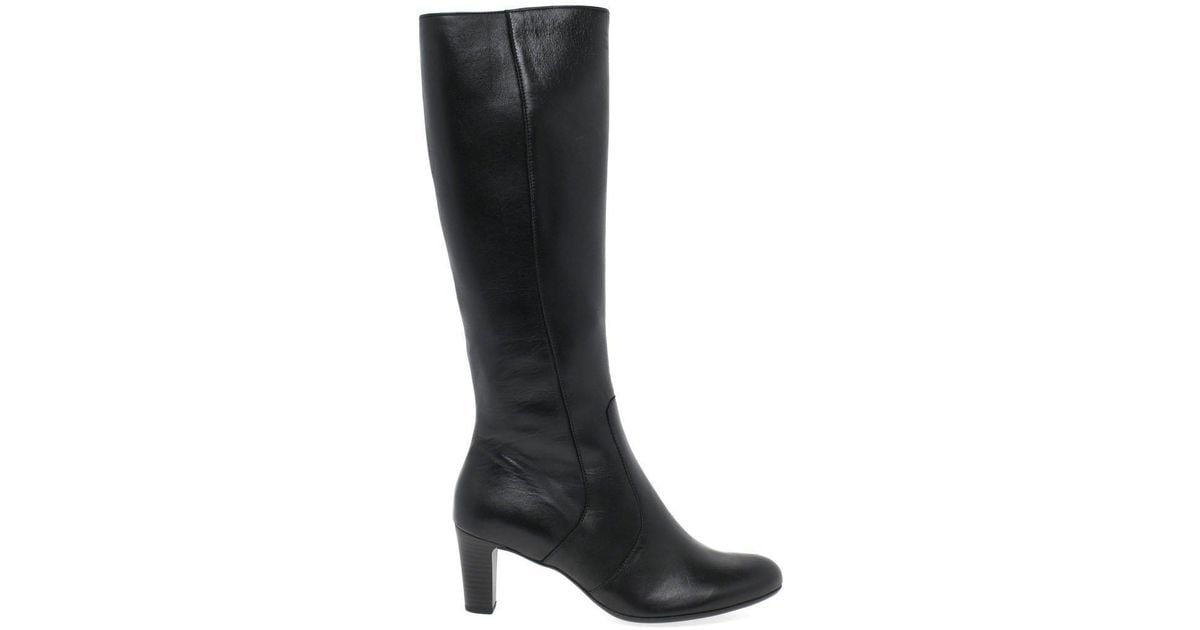 Gabor top maybe boots
