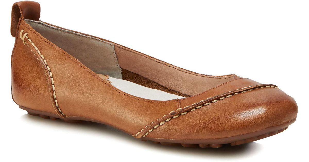 Hush Puppies Tan Leather 'janessa' Pumps in Brown - Lyst