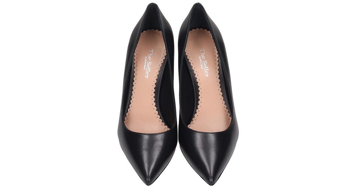 The seller pumps Clearance