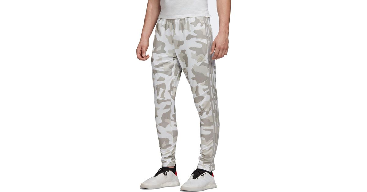 camo tiro 19
