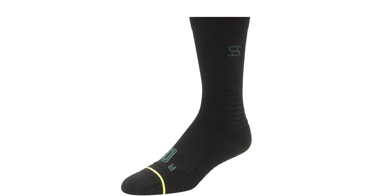 PUMA Breanna Stewart Basketball Crew Socks in Black/Green/Yellow (Black