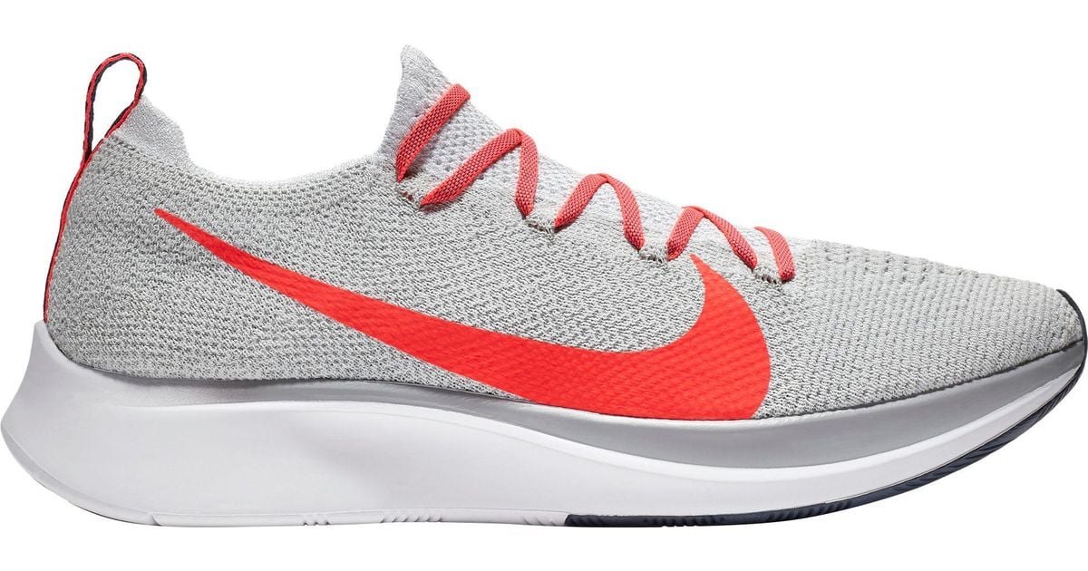 Zoom Fly Flyknit Running Shoes in Grey 