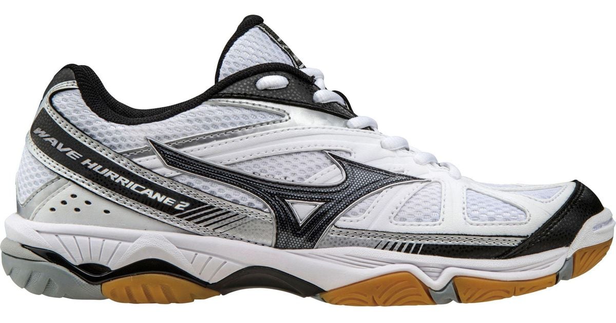 mizuno wave hurricane 2