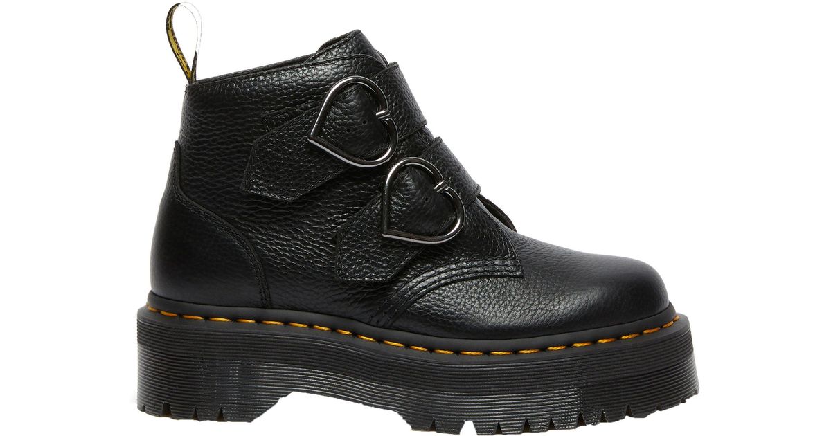 Dr. Martens Devon Heart Leather Platform Boots in Black | Lyst