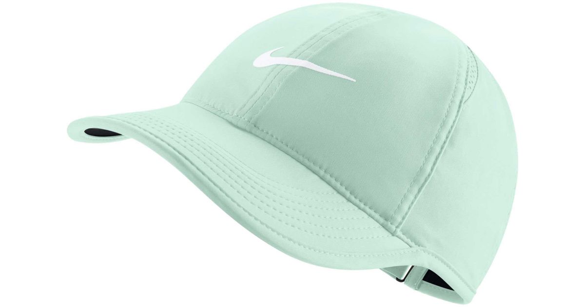 nike featherlight tennis hat
