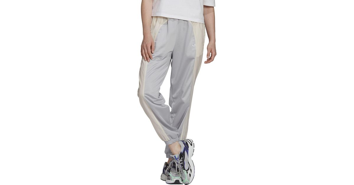 adicolor split trefoil track pants