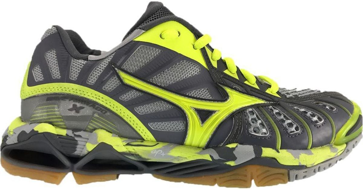 mizuno wave tornado 10 rosse