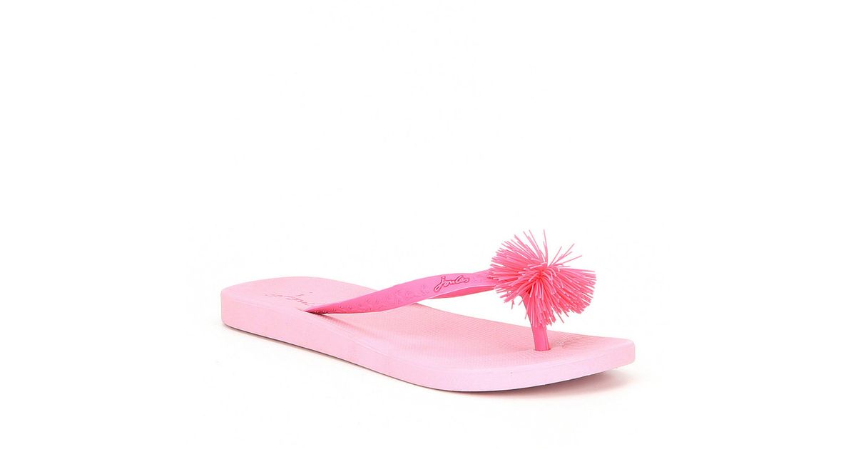 pale pink flip flops