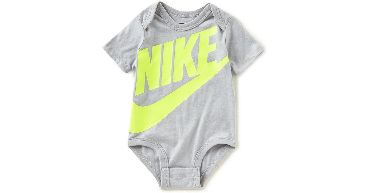 nike 12 months boy