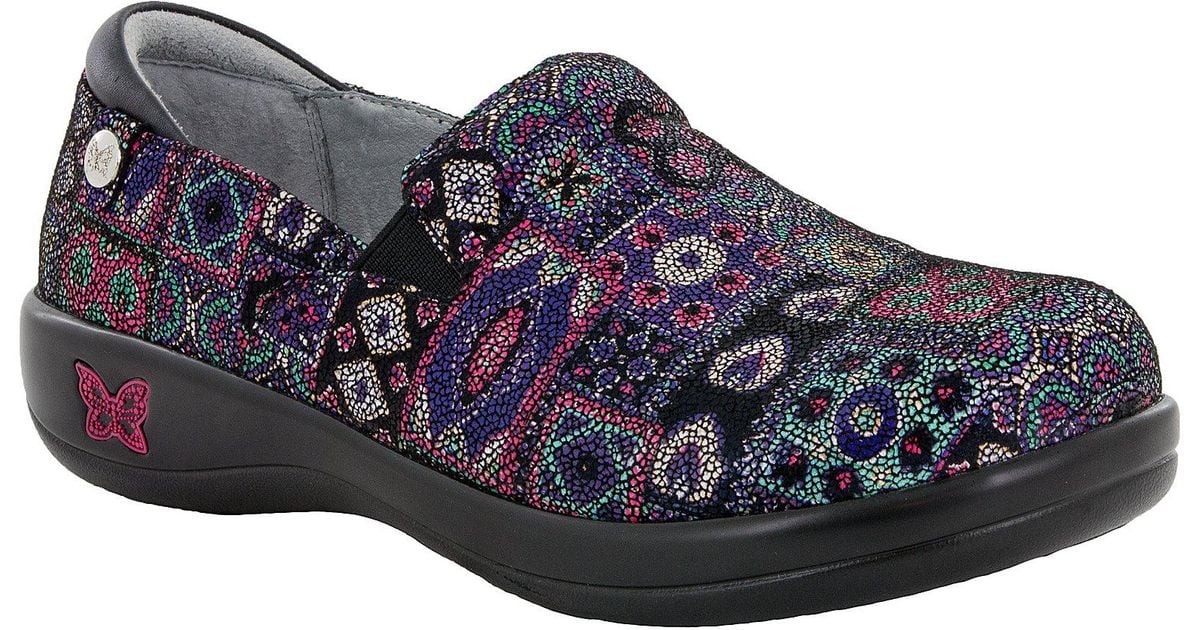 dillards alegria