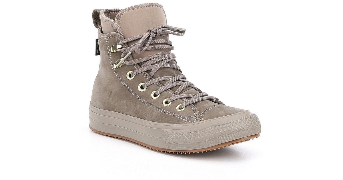 chuck taylor boots womens