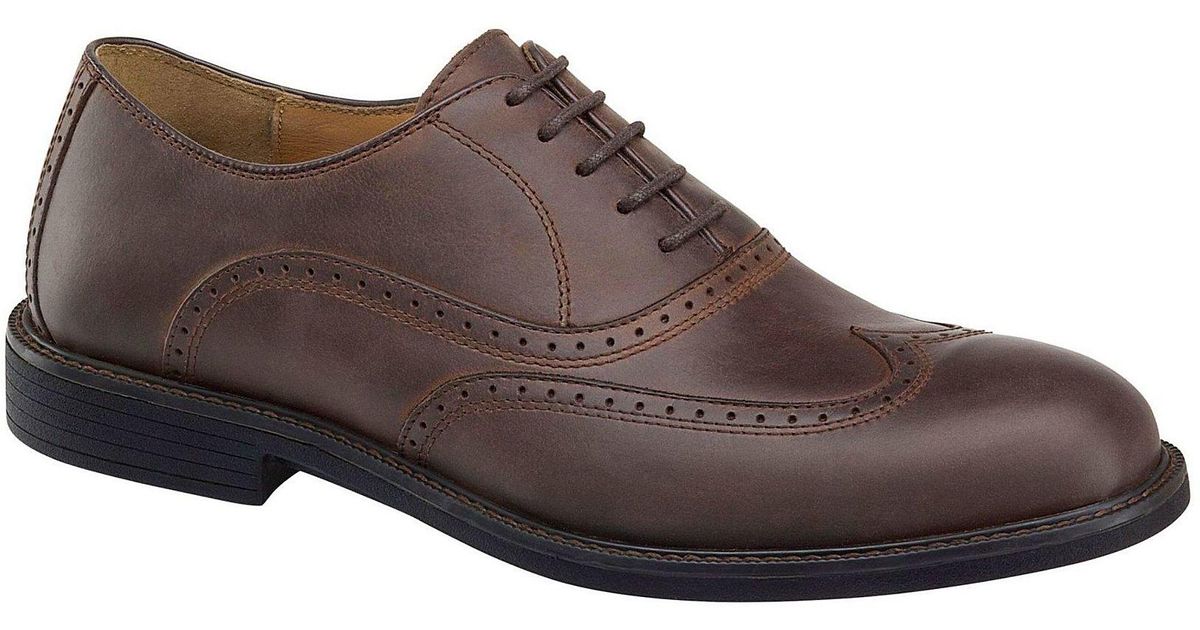 johnston and murphy brown wingtips