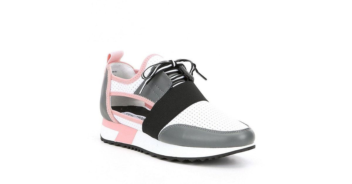 steve madden slip on tennis shoes