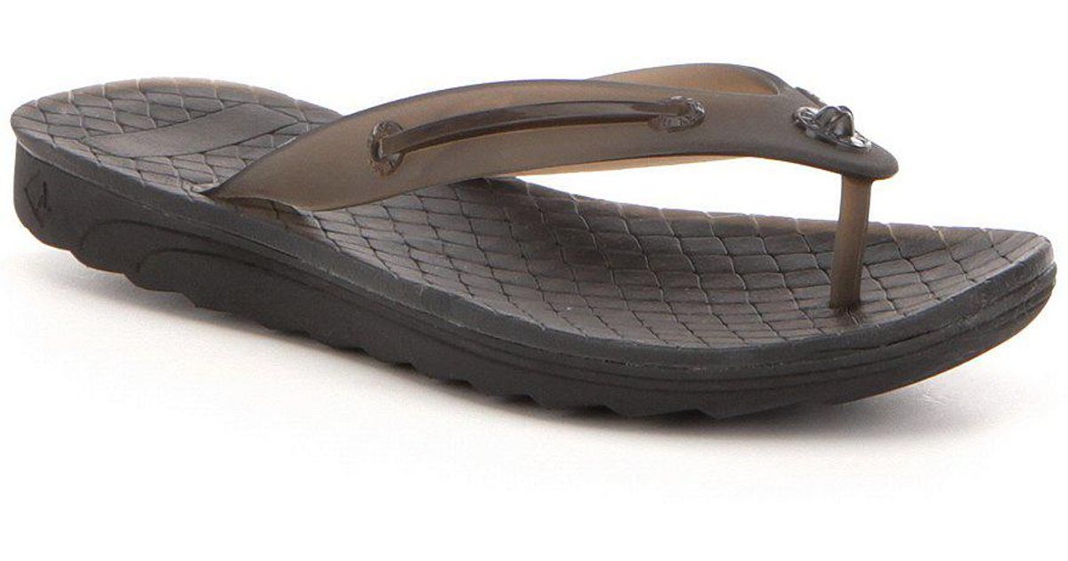 sperry jellyfish flip flops