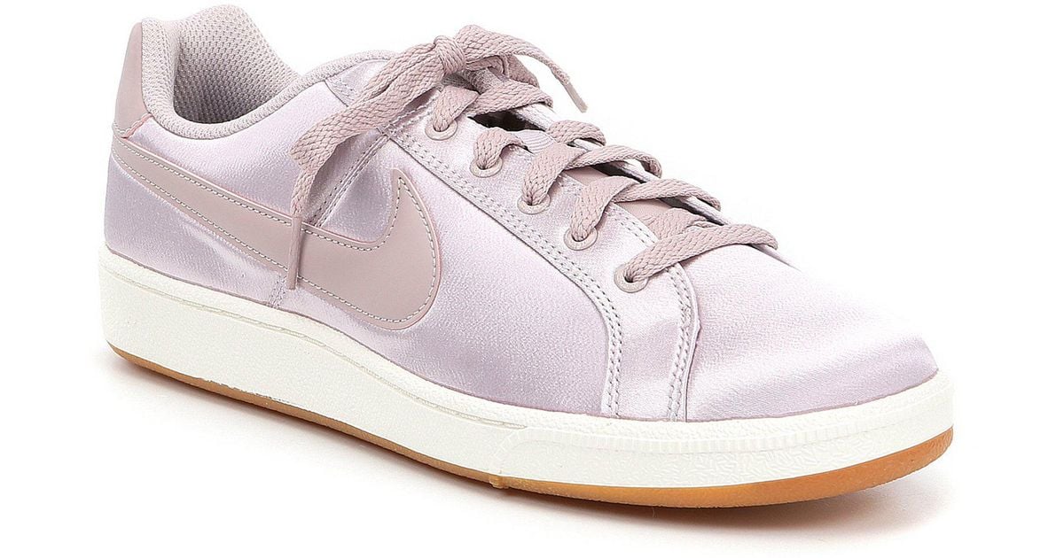 court royale leather sneaker