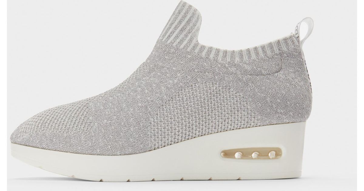 best winter walking sneakers