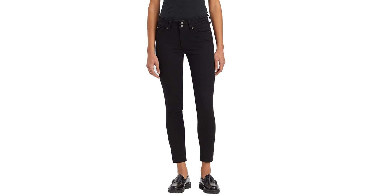 Levi's 711 Double Button Jeans / Woman in Black | Lyst