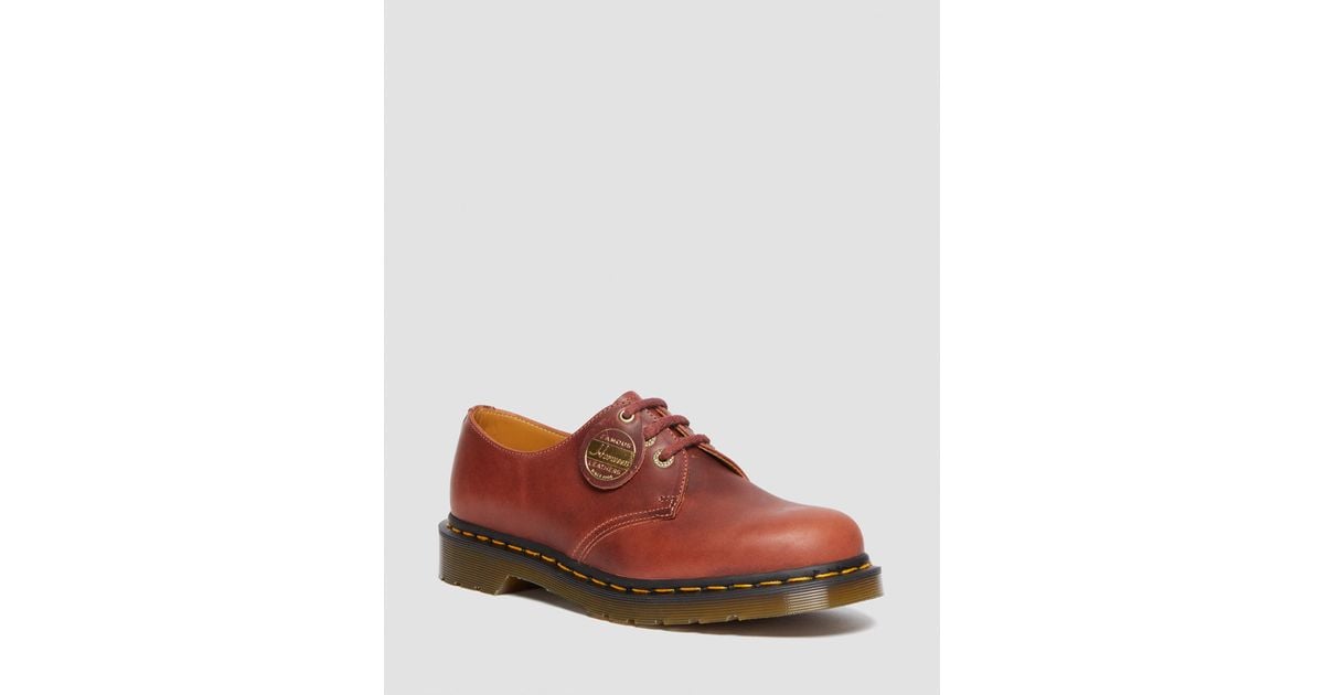 Dr martens hot sale oxford cherry red
