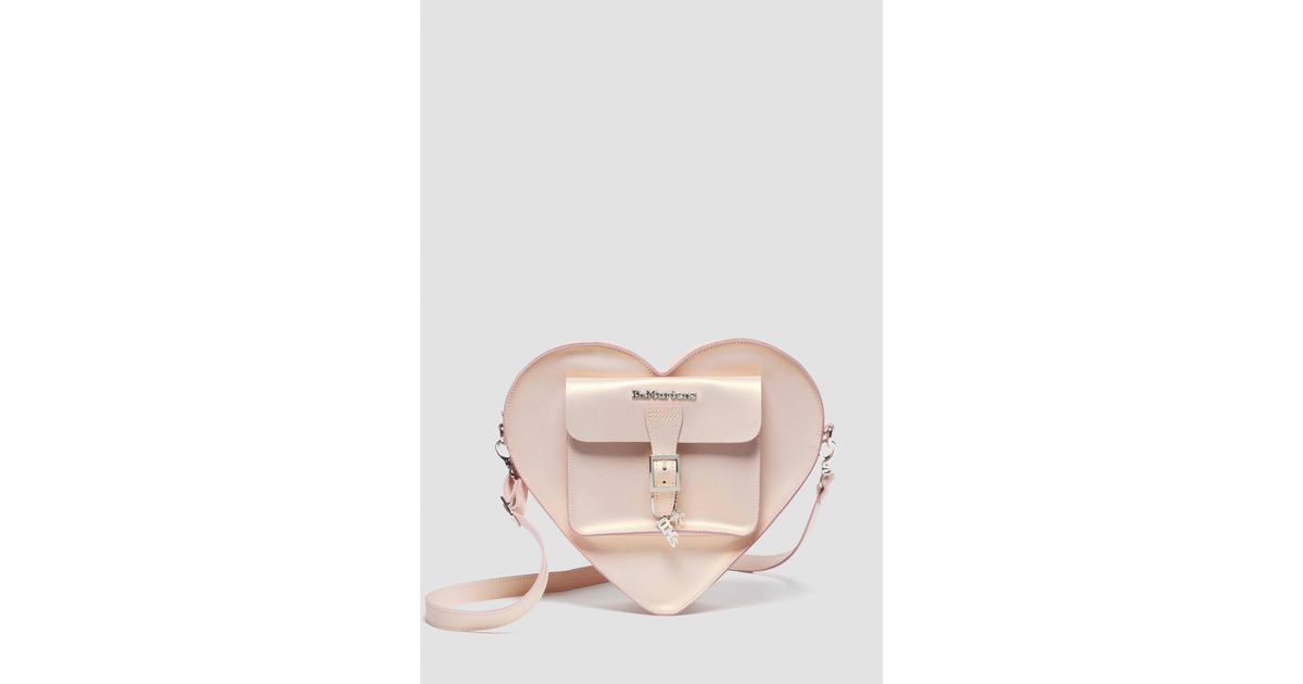 dr-martens-Pink-Metallic-Shift