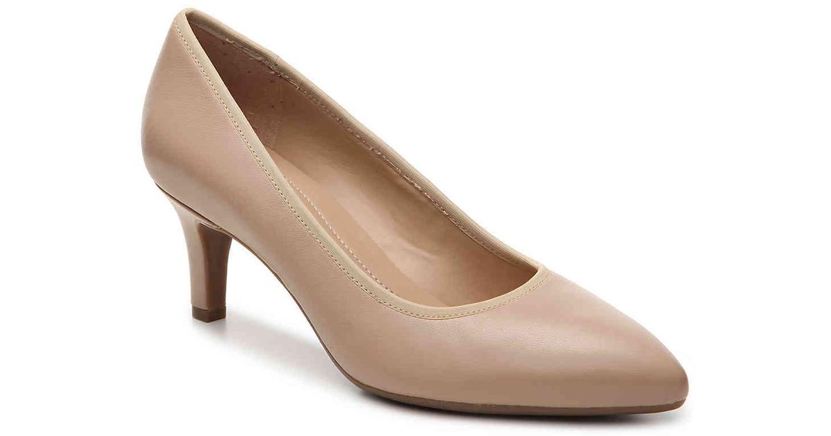 naturalizer oden pump black