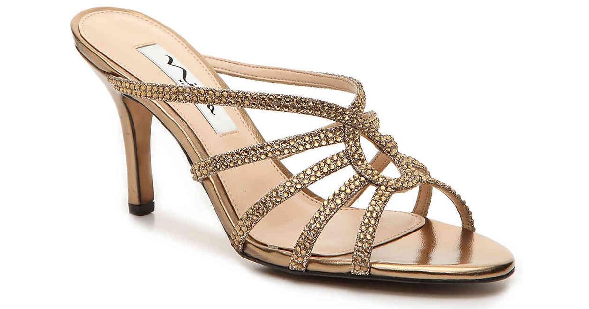 nina nicasia sandal