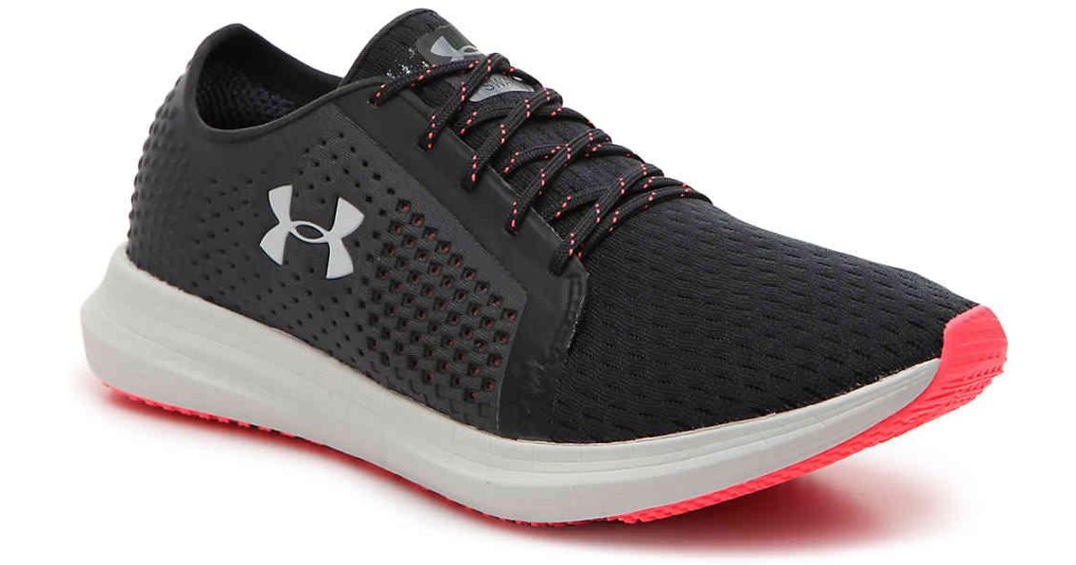 Under Armour Synthetic Sway Lightweight Running Shoe in Black/Pink/Grey