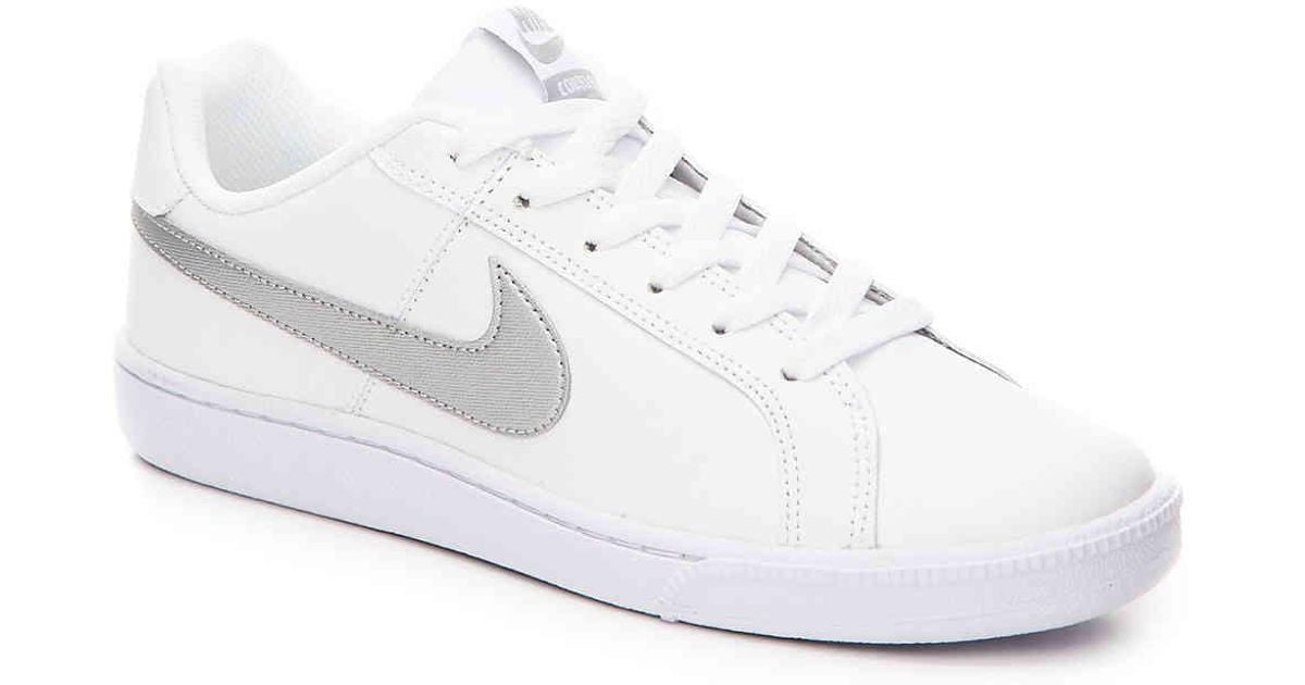 court royale leather sneaker