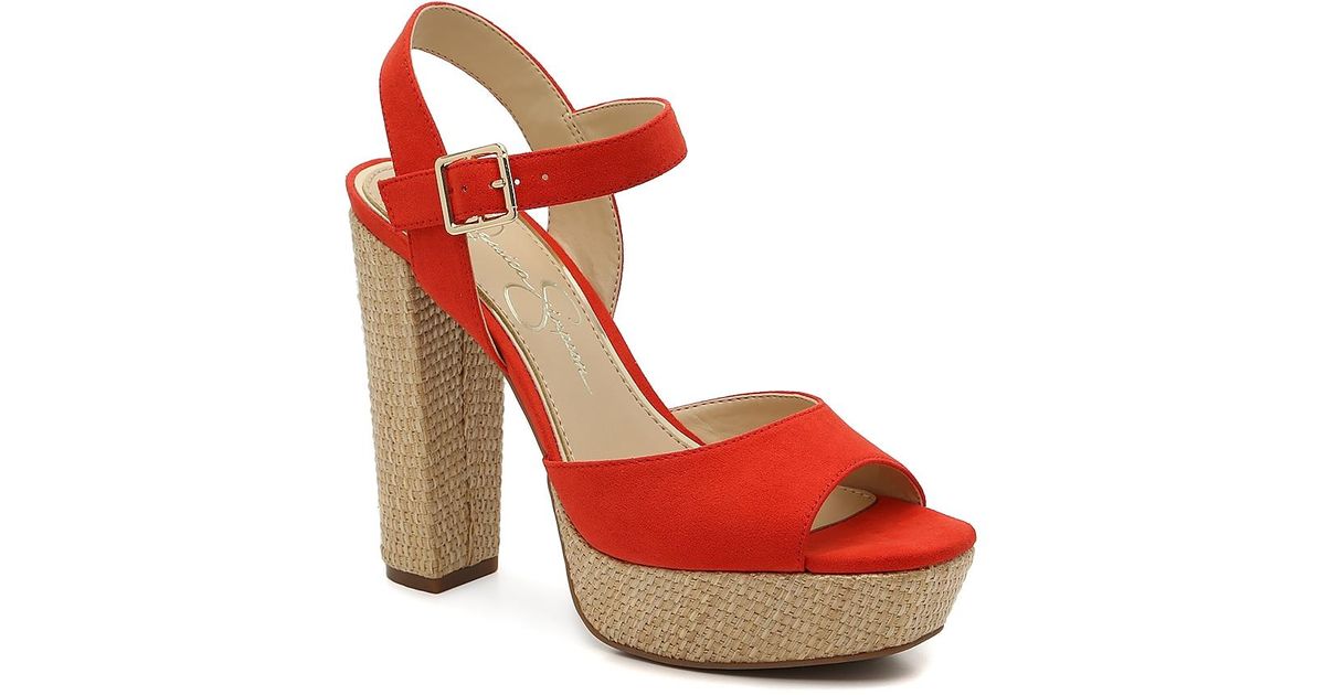 jessica simpson pivero platform sandal