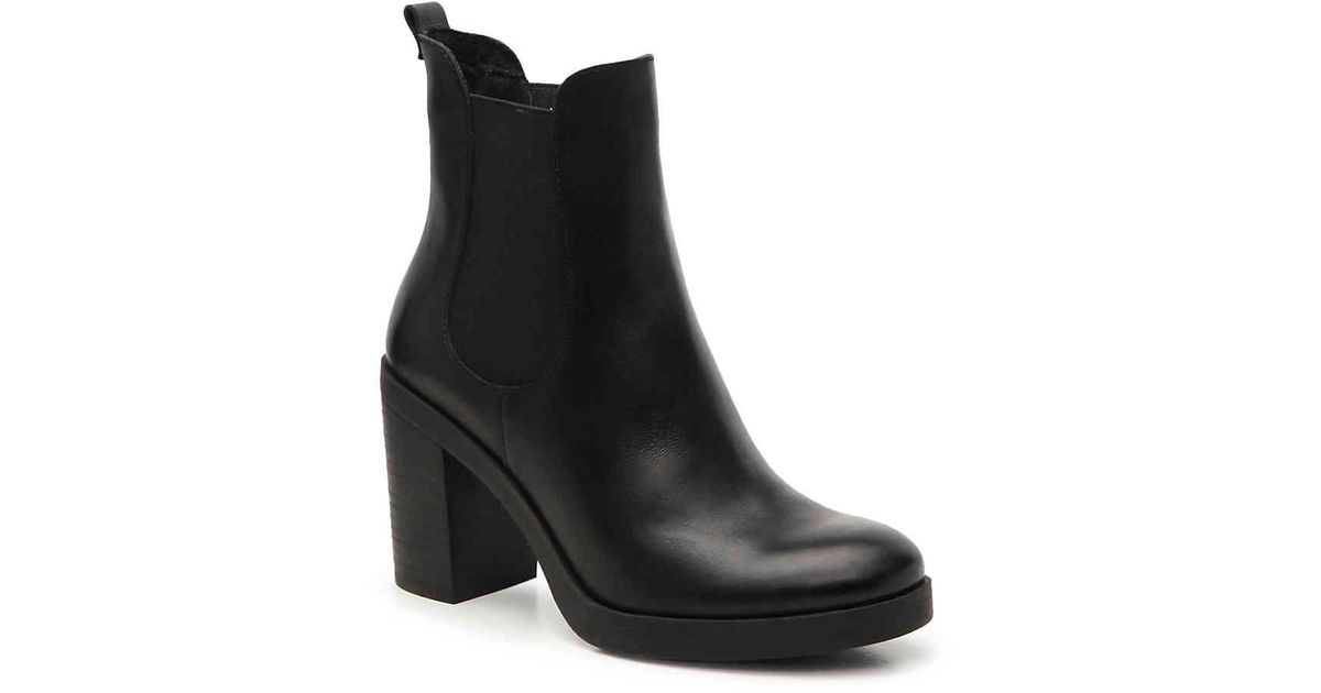 crown vintage leather boots