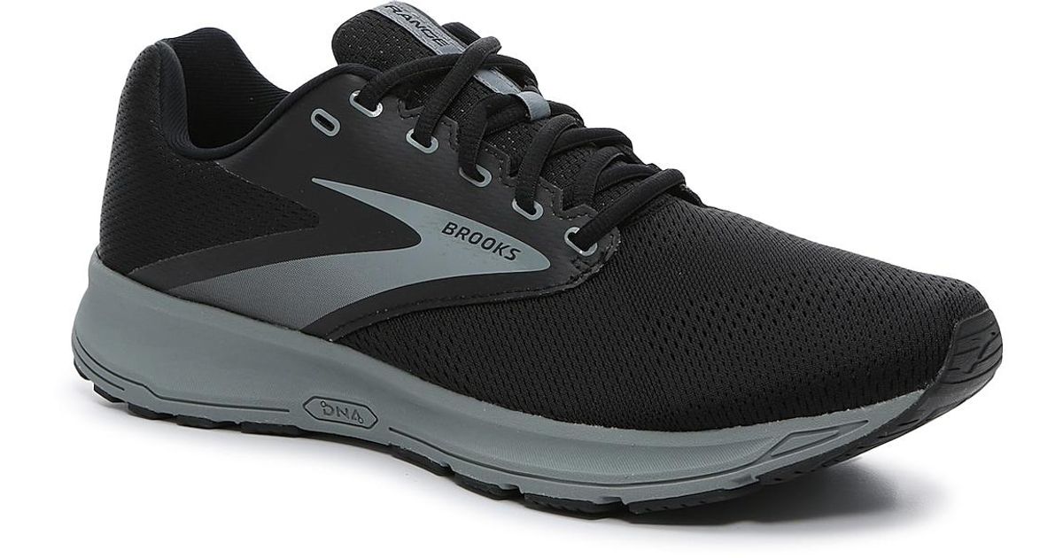 mid range running shoes