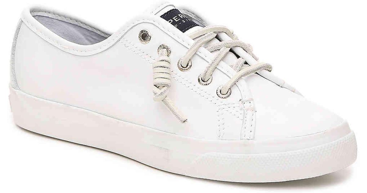 sperry pier wave white