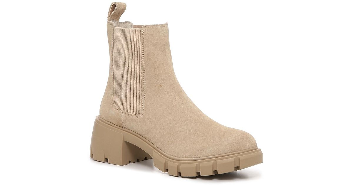 Steve Madden Suede Hola Chelsea Boot in Sand Suede (Natural) | Lyst